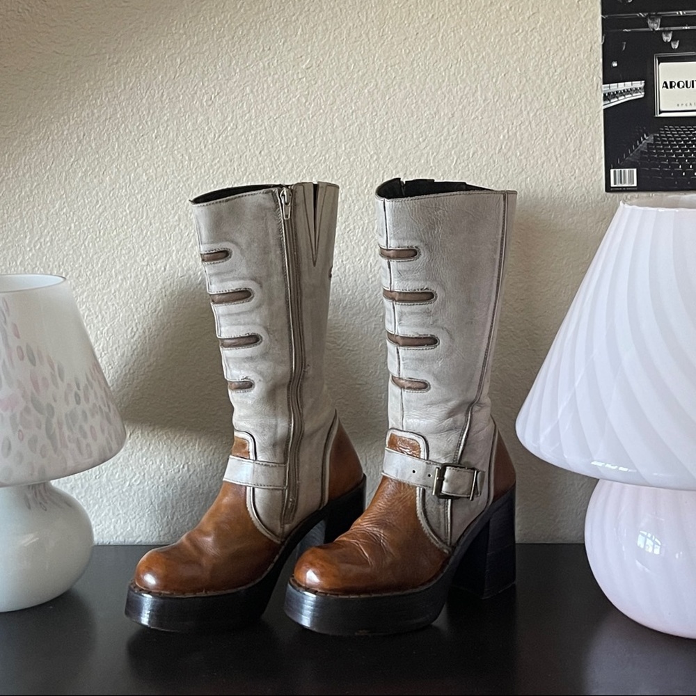 SOLD Vintage Destroy Boots